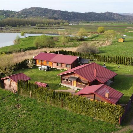 Casa De La Lac Sighetu Marmaţiei Buitenkant foto